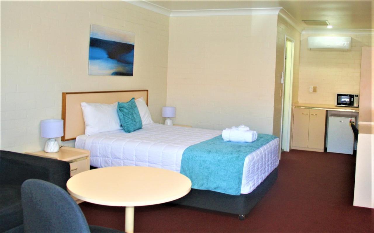 Club Motel Armidale Exterior photo