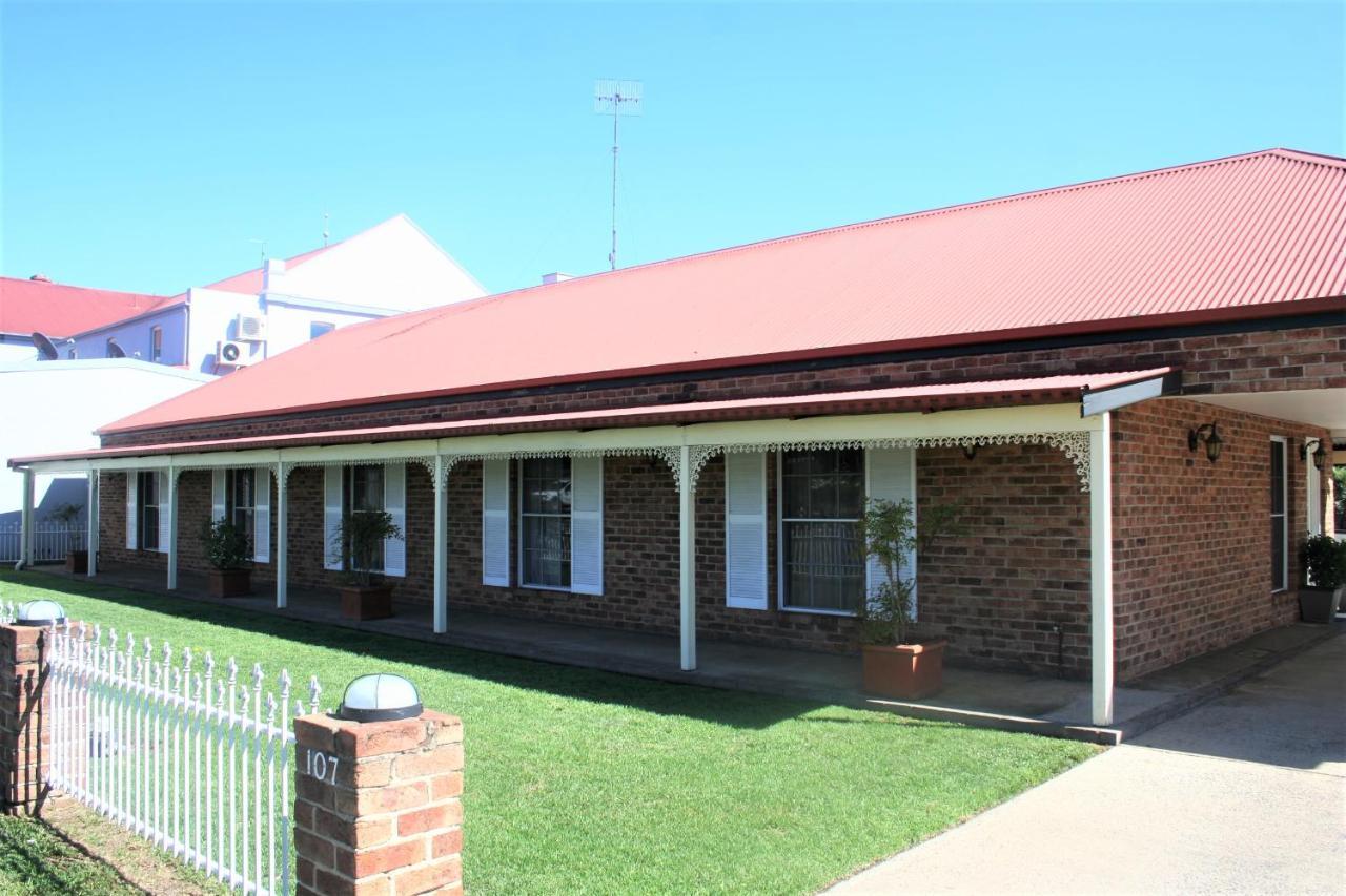 Club Motel Armidale Exterior photo